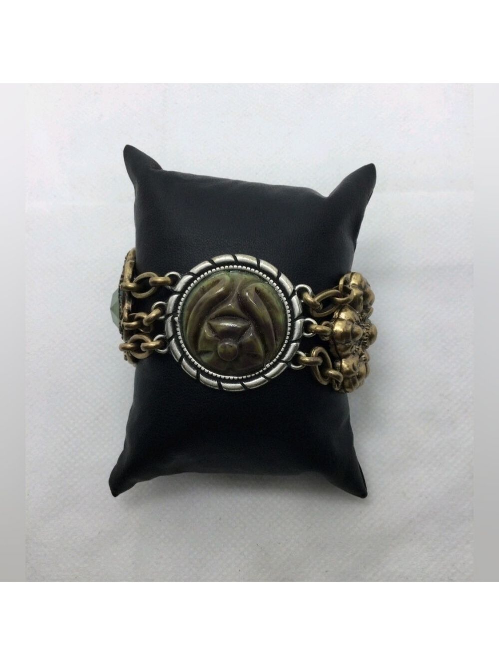 Lucky Brand Toggle Clasp Flower Link Bracelet 7.5"